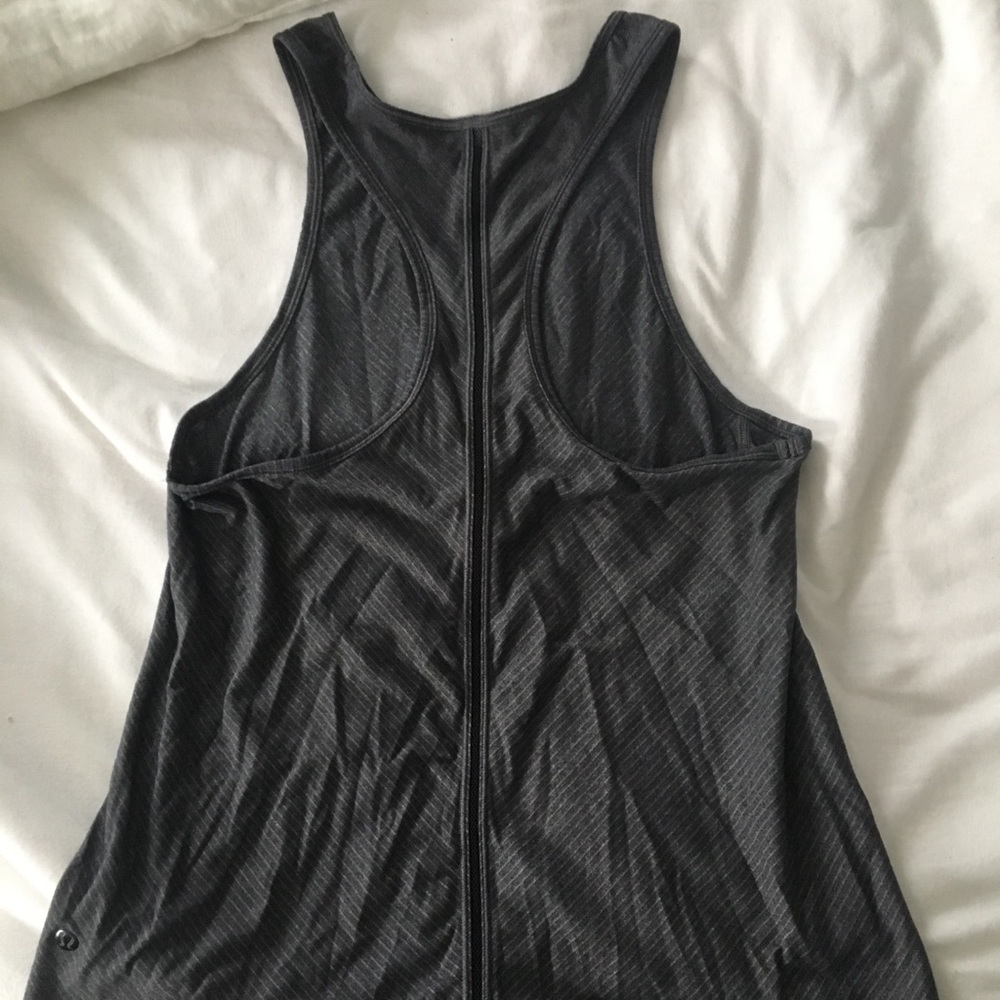 Lululemon dark grey tank top size 4